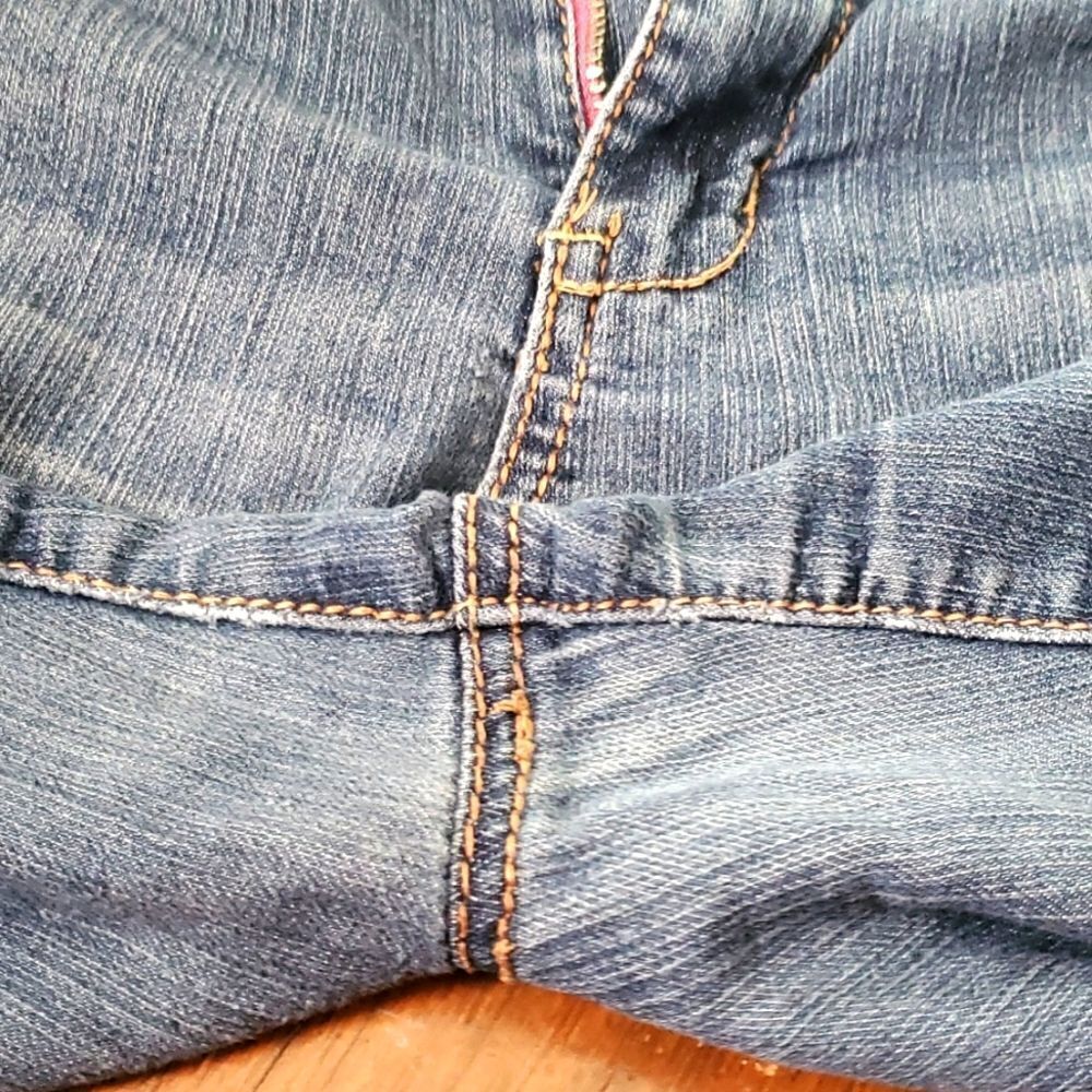 Almost Famous Skinny Jeans  - Picture 8 of 11